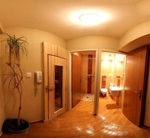 Hotel Wiktoria 스클라르스카포렘바 외부 사진