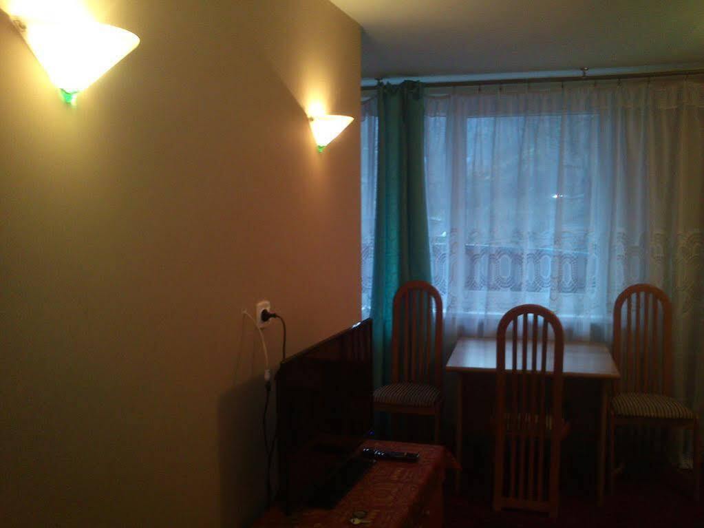 Hotel Wiktoria 스클라르스카포렘바 외부 사진